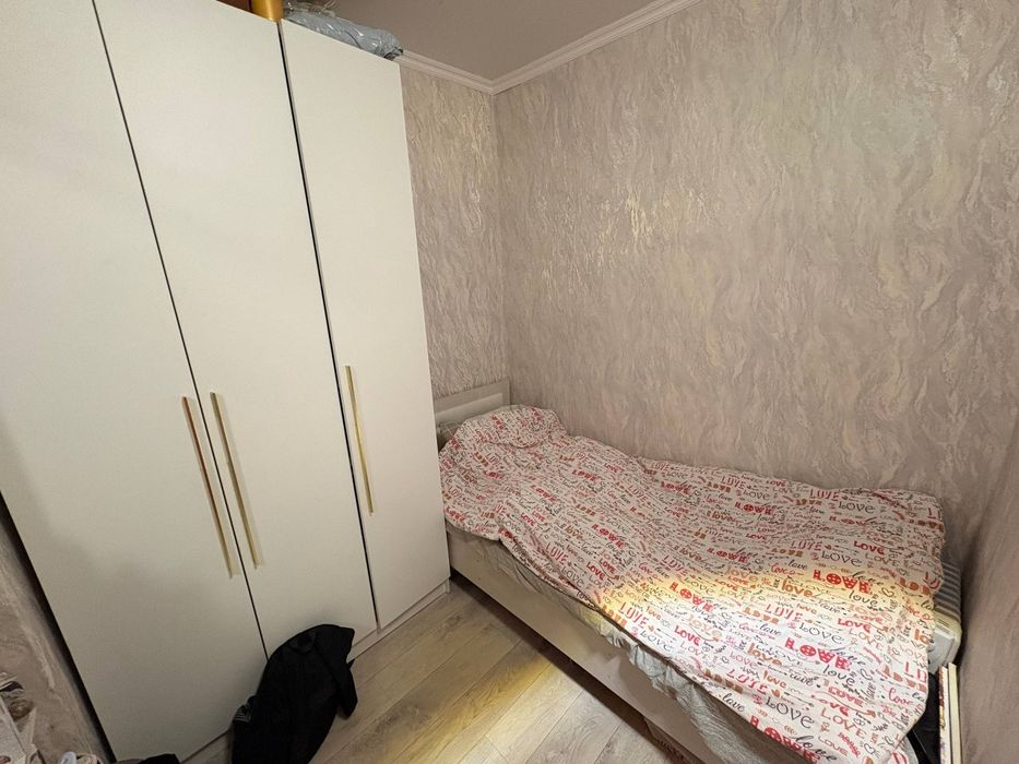 Продам квартиру 92 квартал