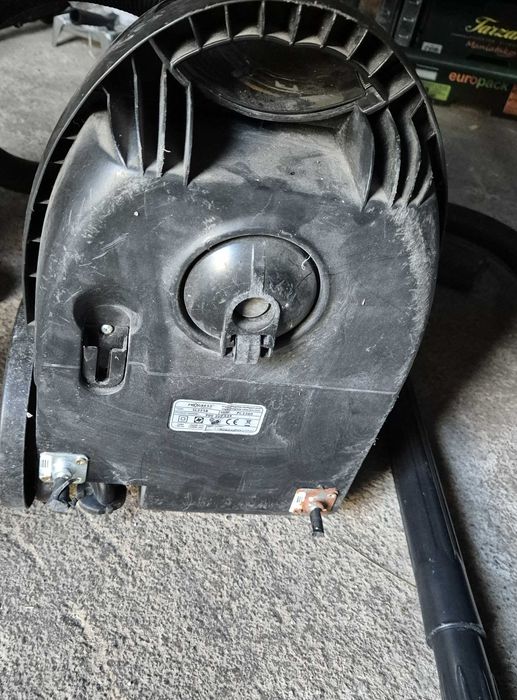 Прахосмукачка 1600w