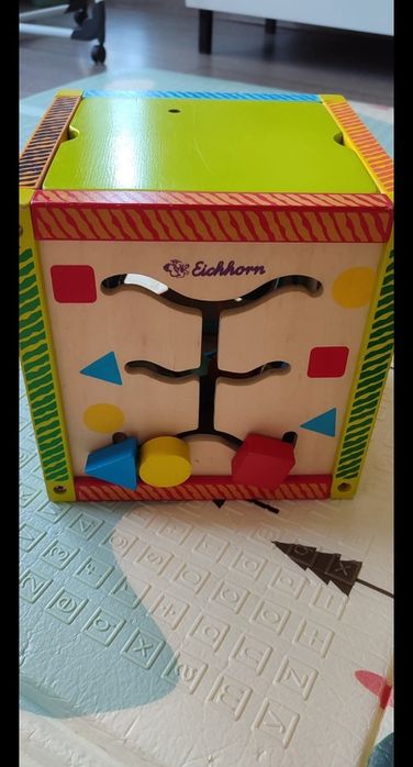 Дървен куб Eichhorn  Игрален център