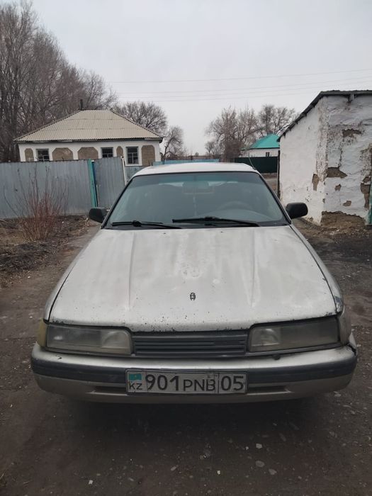 Продам машину Мазду