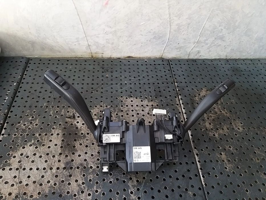 Bloc manete semnalizare tempomat stergator parbriz skoda superb 2 3t facelift 5k0953521dq 5k0953502m