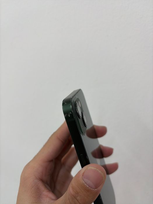 Продам iphone 13