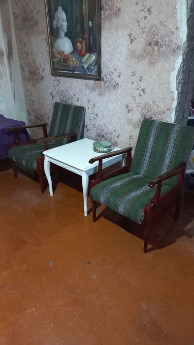 Кресла Румыния кресло столик