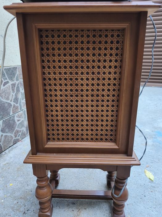 Boxe Vintage Hi-Fi Standbox Studio 4600 – Aspect Deosebit (Lemn & Rattan)