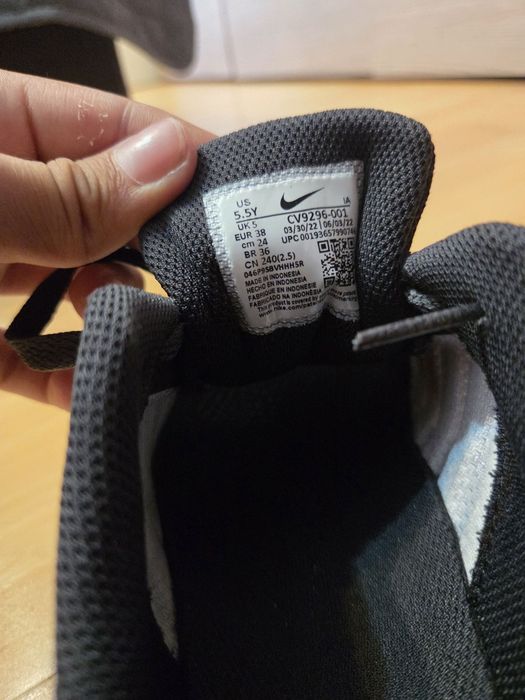 Маратонки Nike за момче носени 2 или 3 пъти размер 38