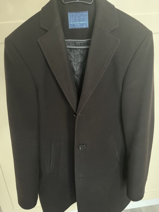 Пальто турецкое носил аккуратно