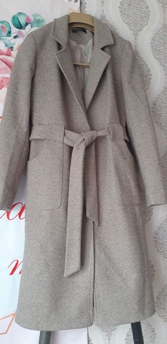 Продам пальто весна