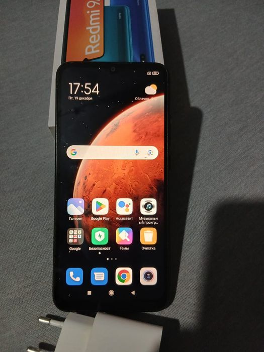 Продам телефон Redmi 9A