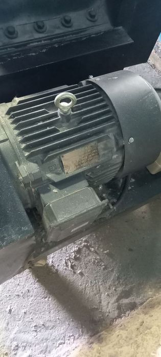 Дробилка  15 кв 380 в Ппх, ПП, Пэт и жидкий обой.