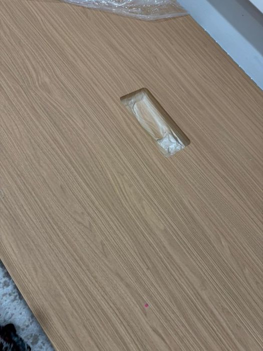 Большой офисный стол