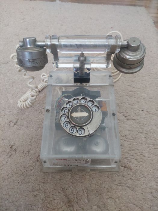Telefon fix cu disc,rotita model retro,vintage,old,vechi,de decor - tr