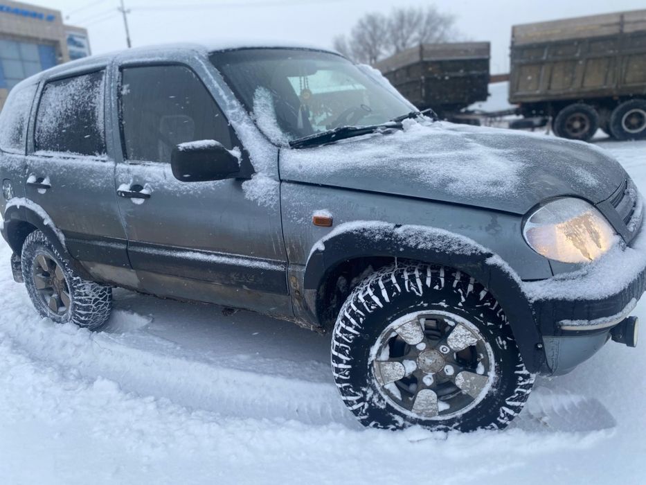 Продам ниву шевроле