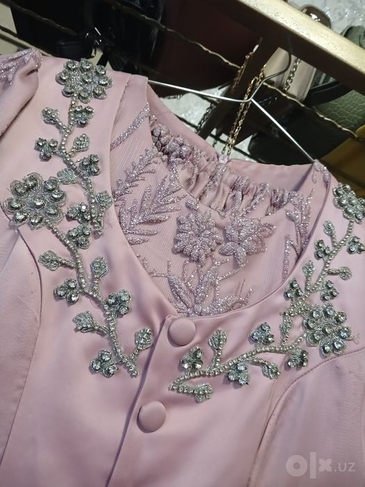 Kelinchaklar uchun organza koʻylak lozim