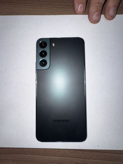 Samsung S22 plus