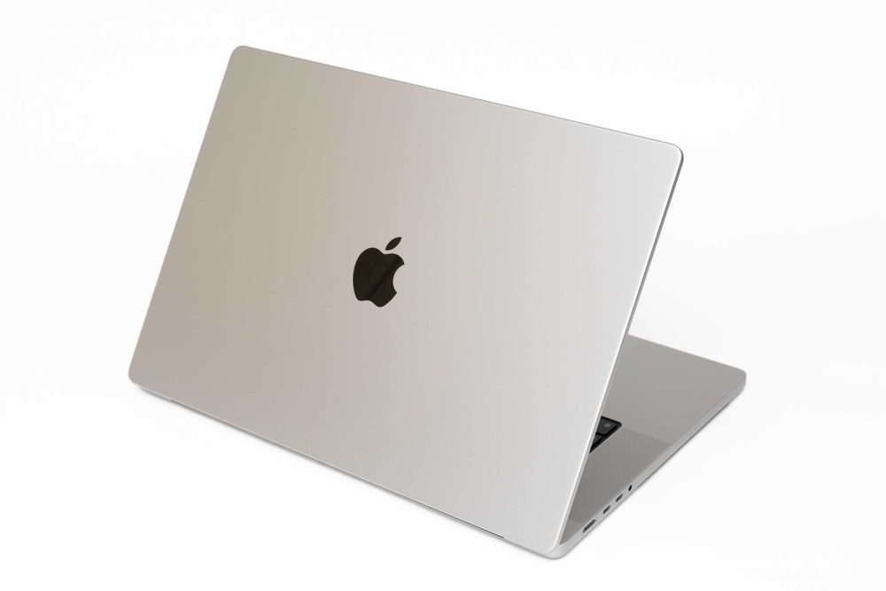 Apple MacBook Pro 16" - M3 Max / 48GB RAM / 1TB - Гаранция