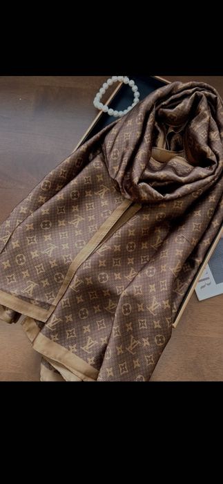 Eșarfă Gucci, Louis Vuitton, Chanel, model 2026, 180×90cm,