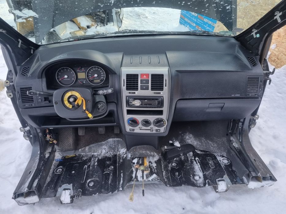 Hyundai Getz в полный разбор.