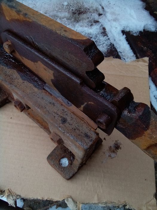 Продавам гилотина за рязане на ламарина