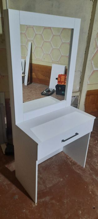 Трьюмо с подсветкой 1 ящик