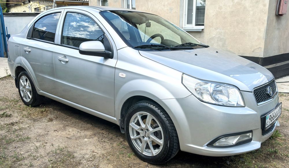Продам автомобиль  RAVON R3