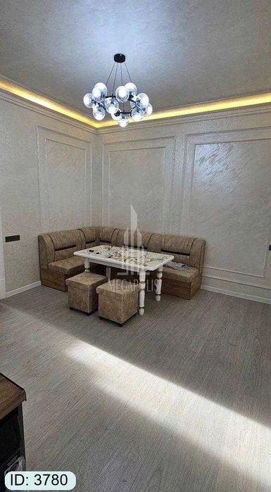 6 mikr alpomish tarafda 2 xona tayyor kvartira sotiladi №3780