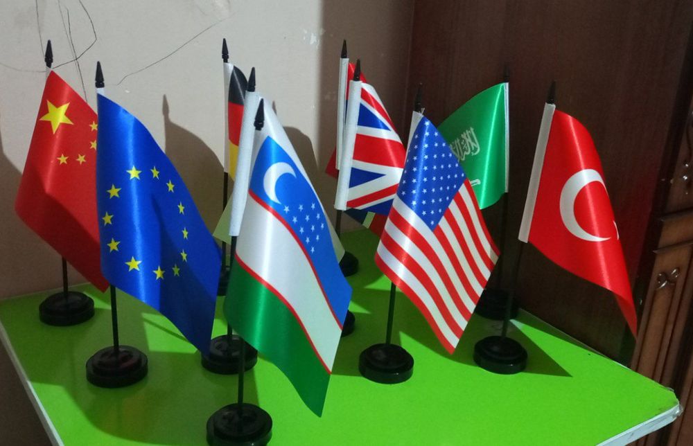 Флаги Настольные флашки с поставкой Stol bayroqlar Bayroqchalar