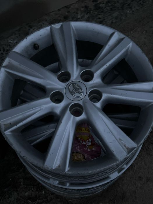 Покрышка Дискасымен 215/55/R17