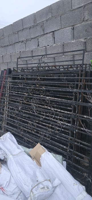 Решетка окна срочно