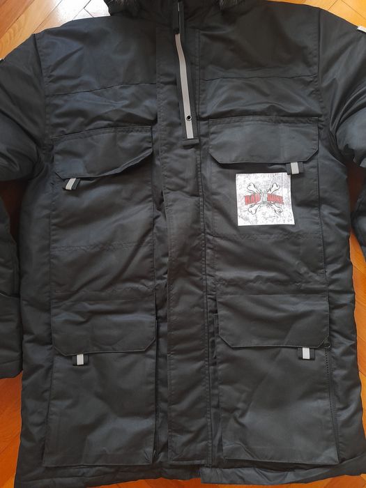 TRACKER мъжка парка S- M размер.