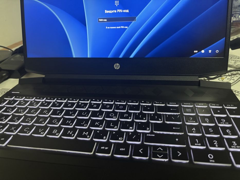 Ноутбук HP Pavilion Gaming Laptop e15