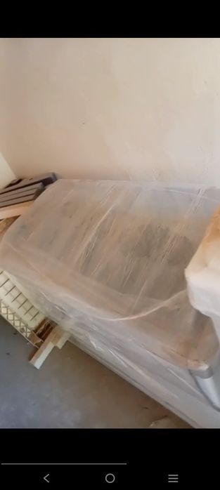 Batut, Holodilniklar, Marojniy aparat komplekt sotiladi. Srochna!!!