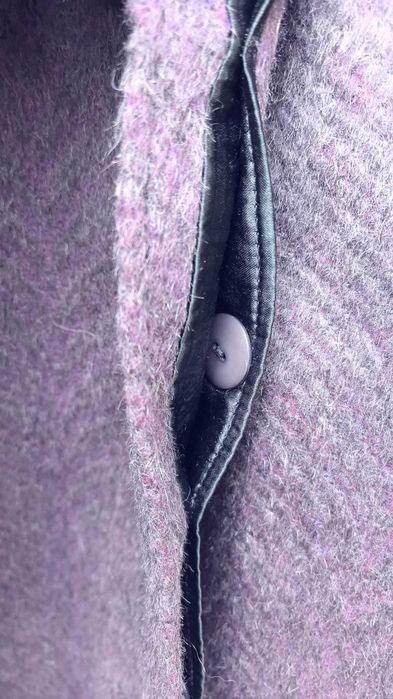 Ново Палто (без етикет) с интересен десен и състав, размер 46, XL/XХL.