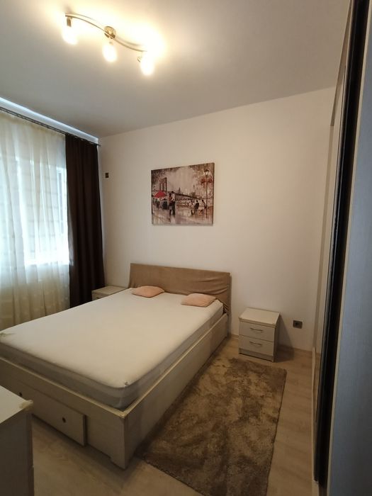 Apartament de închiriat