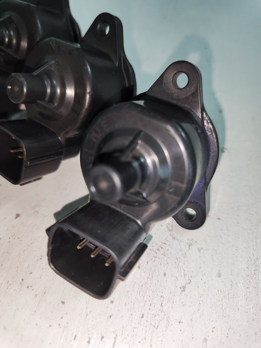 Датчик холостого хода Митсубиси Лансер 9, оригинал