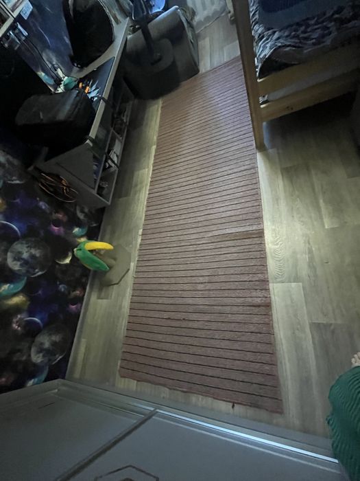 Продам ковровую дорожку