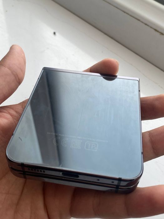 Samsung Galaxy Z Flip 5