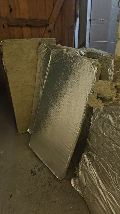 Каменна вата на плочи 5 бр с  алуминиево фолио 4 х 50 х 100 см