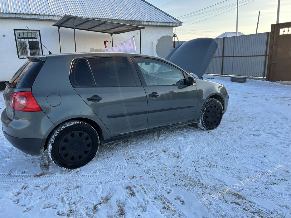 Срочно сатам гольф 5 2007 автомат