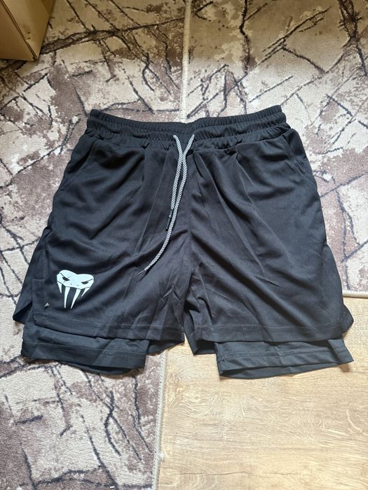 Къс панталон Venum 2