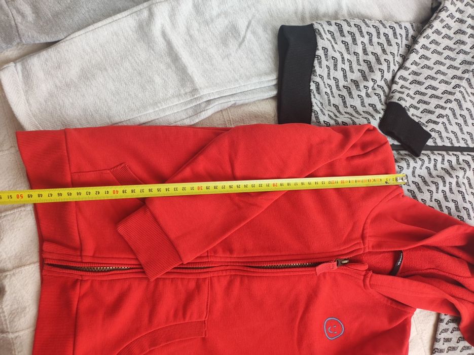 Долнички и суитчери 5-6 г.