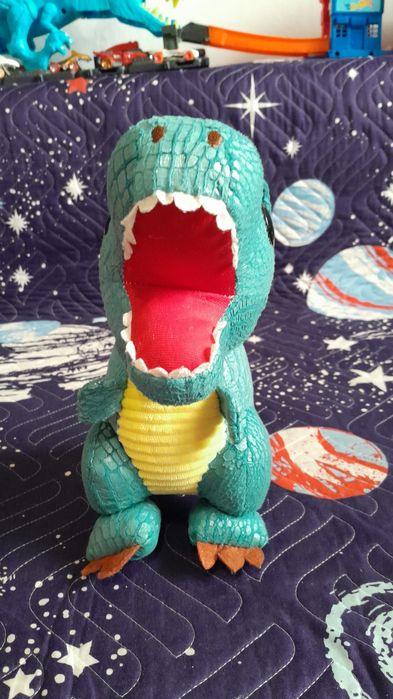 Plus dinozaur culoare turcoaz