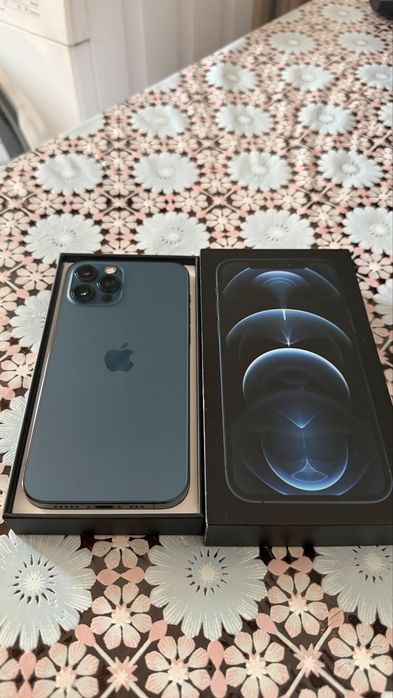 iPhone 12 Pro полный комплект