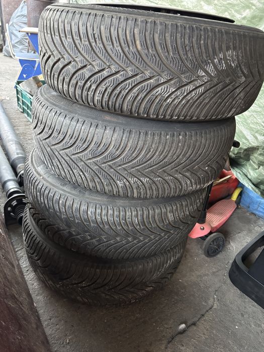 Janta tabla cu anvelope  215/65/16