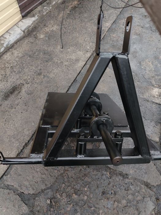 Продам колун морковку.