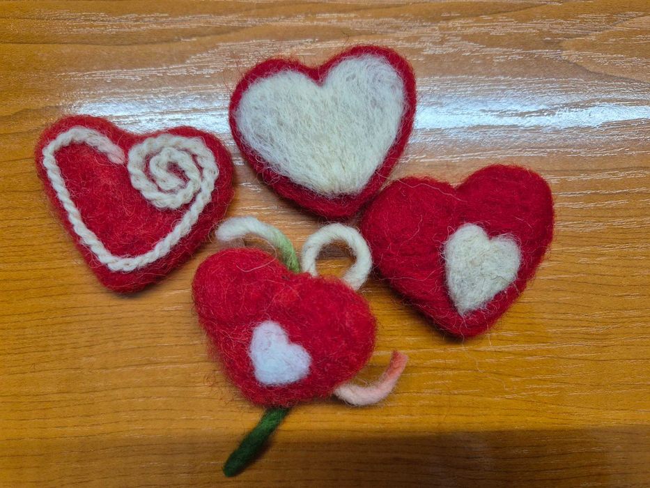 Мартеници от вълна