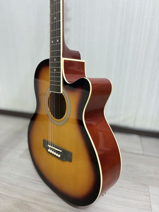 Акустическая гитара (гибрид) серий Амадеус, модель: MJM-204C3E