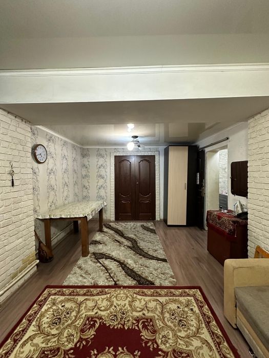 Сдается дом на долгий срок.