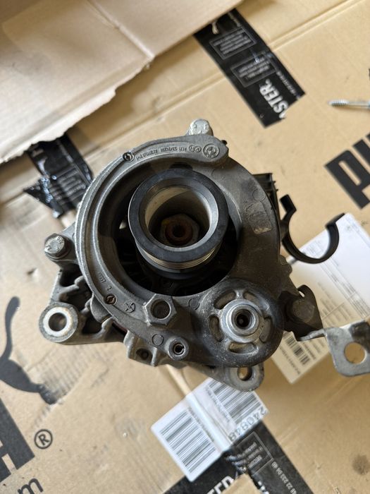 Alternator Bmw B57 G11/G12/G30/G05/G06 3.0 Diesel 2015-2020