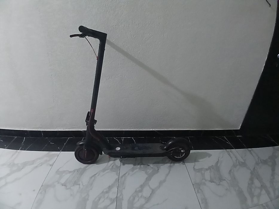 Электросамокат Xiaomi