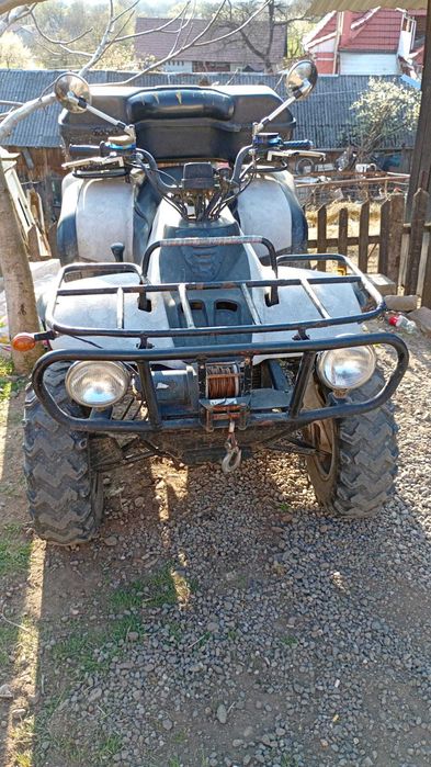 Vând ATV Linhai 300